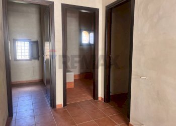 Hall / corridoio - Casa indipendente VIA SAN MICHELE
 
18, Altavilla Milicia - foto 16