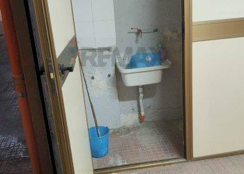 Bagno - Box Via Del Carabiniere
 
46, Palermo - photo 4