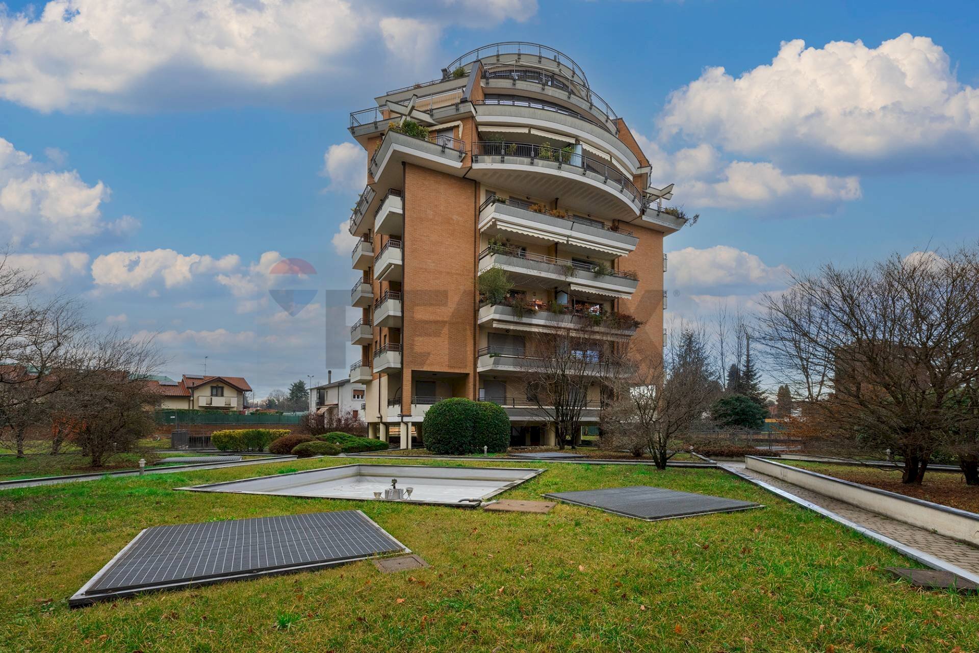 Edificio all\'aperto - Bilocale Via Aosta 9, Gallarate - foto 3