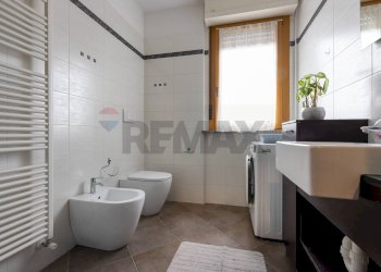 Bagno - Bilocale Via Aosta 9, Gallarate - foto 17