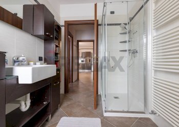 Bagno - Bilocale Via Aosta 9, Gallarate - foto 18