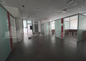 Foto 9 - Locale Commerciale Piazza XX settembre
 
3, Cermenate - foto 9