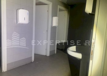 Foto 29 - Locale Commerciale Piazza XX settembre
 
3, Cermenate - foto 28