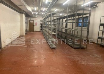 Foto 30 - Locale Commerciale Piazza XX settembre
 
3, Cermenate - foto 29