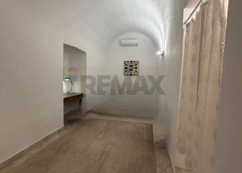 Hall / corridoio - Commercial Premises via libertà
 
4, Palermo - photo 11