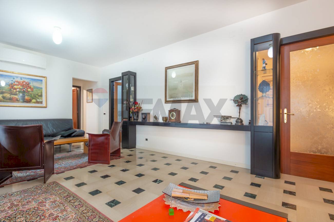 Soggiorno - Quadrilocale via Monsignor Rocco Cocchia
 
42, Chieti - foto 3