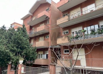 Edificio all\'aperto - Appartamento Via Trieste del Grosso
 
26, Chieti - foto 1