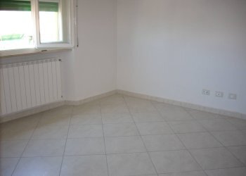 Foto 8 - Independent house via caduti lyra
 
6, Cascina - photo 8