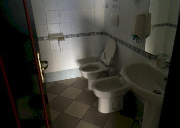 Foto 14 - Ufficio via lenin
 
-, San Giuliano Terme - foto 14