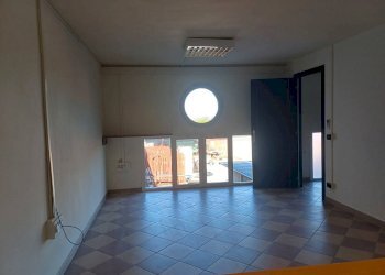 Foto 10 - Ufficio via lenin
 
-, San Giuliano Terme - foto 10