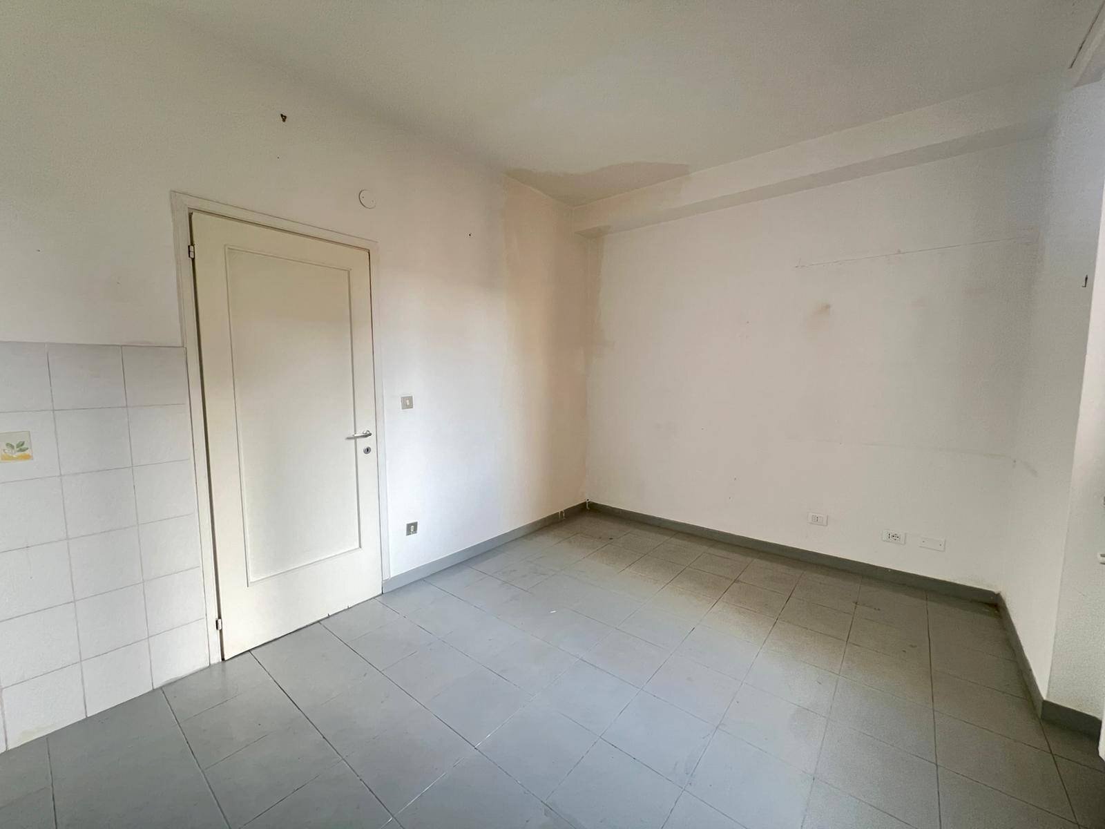 Foto 3 - Four-room apartment Via Della Bastia
 
1, Livorno - photo 3