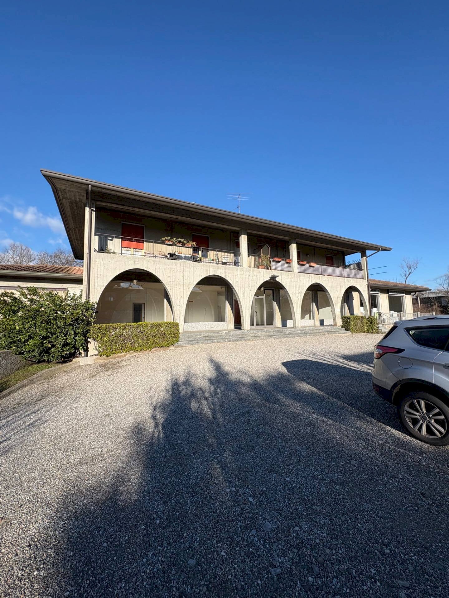 Foto 2 - Commercial Premises Via Risorgimento
 
32, Bodio Lomnago - photo 2