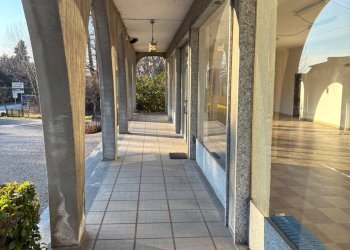 Foto 6 - Locale Commerciale Via Risorgimento
 
32, Bodio Lomnago - foto 6