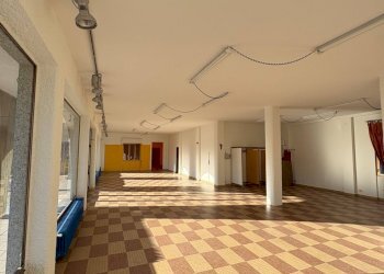 Foto 7 - Locale Commerciale Via Risorgimento
 
32, Bodio Lomnago - foto 7