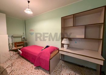 Camera / camera da letto - Casa semi indipendente salita chiaia
 
20, Mirabello Sannitico - foto 7