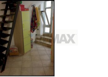 Scale - Casa semi indipendente Città Sant'Angelo - foto 9