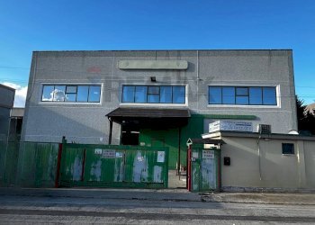 Edificio all\'aperto - Capannone Via Maestri del Lavoro
 
7, Collecorvino - foto 3