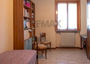 Camera / camera da letto - Casa indipendente strada del fagiano
 
25, Terenzo - foto 32