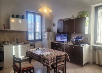 Sala da pranzo - Villa VIA CARLO PALMARO
 
1, Greggio - foto 22