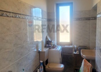 Bagno - Villa VIA CARLO PALMARO
 
1, Greggio - foto 31