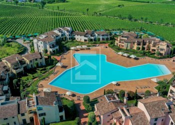 Foto 24 - Trilocale Località Sermana
 
1, Peschiera del Garda - foto 23