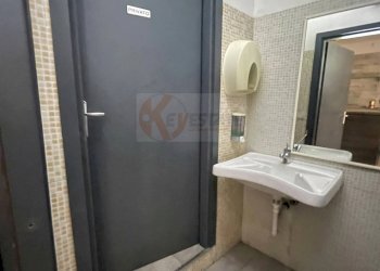 Foto 4 - Locale Commerciale via università
 
56, Sassari - foto 4