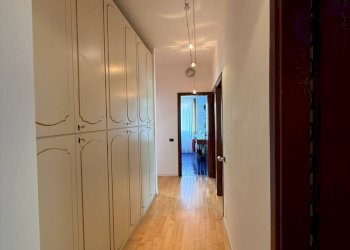 Foto 3 - Quadrilocale Piazza 26 Maggio
 
5, Varese - foto 3