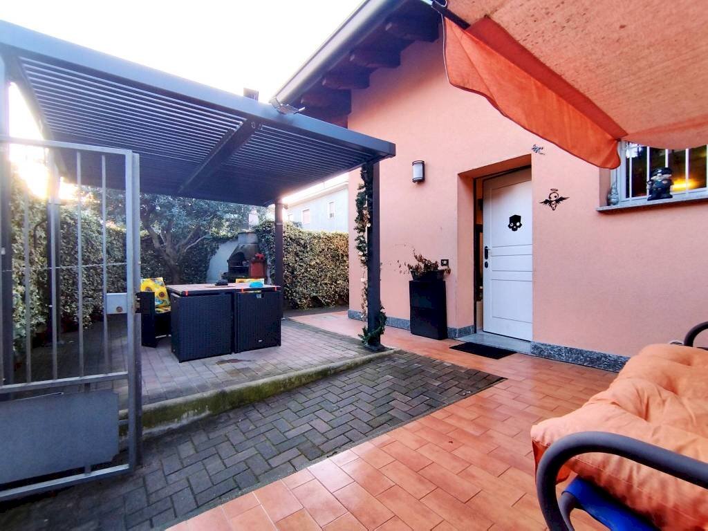 Giardino - Bilocale via Aspromonte, Rho - foto 2