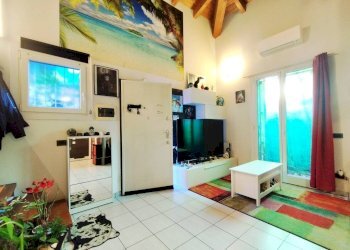 Salone - Bilocale via Aspromonte, Rho - foto 8