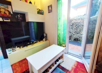 Salone - Bilocale via Aspromonte, Rho - foto 15