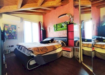 Camera da letto - Bilocale via Aspromonte, Rho - foto 27