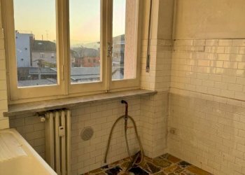 Bagno - Two-room apartment via della Chiesa, 10, Grinzane Cavour - photo 7