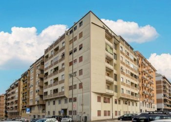 Facciata - Three-room apartment via Giovan Battista Gandino, 2, Roma - photo 26