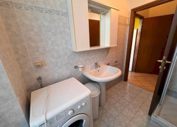 Bagno - One-room apartment via Emilia Est, 50, Parma (neighborhood San Lazzaro) - photo 13