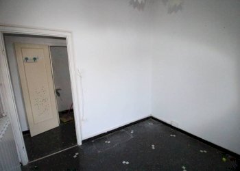 Camera da letto - Appartamento via Borzoli, 50D, Genova (zona Borzoli) - foto 6