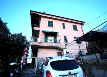 Facciata - Bilocale via Borzoli, 50c, Genova (zona Borzoli) - foto 1