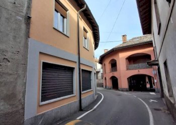 Zona - Shop via San Giorgio, Gazzada Schianno - photo 10