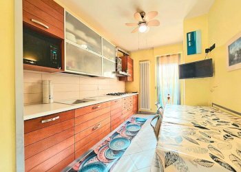 Cucina - Quadrilocale corso Piave, 176, Alba - foto 7