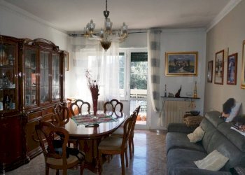 Salone - Trilocale Mura degli Angeli, 31, Genova (zona San Teodoro) - foto 5