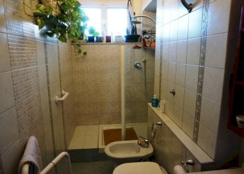 Bagno - Trilocale Mura degli Angeli, 31, Genova (zona San Teodoro) - foto 11