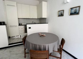 Cucina - Appartamento salita di San Matteo, 19, Genova - foto 6