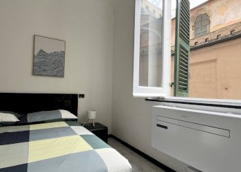 Camera da letto - Appartamento salita di San Matteo, 19, Genova - foto 13