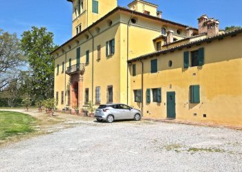 Facciata - Appartamento via Pederzana, Bologna (zona San Vitale) - foto 1