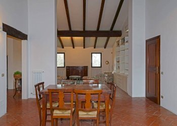 Sala da pranzo - Appartamento via Pederzana, Bologna (zona San Vitale) - foto 11