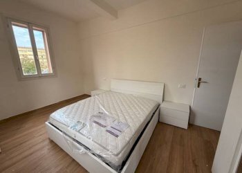 Camera da letto - Appartamento via Carlo Zucchi, Modena (zona Circoscrizione 1) - foto 13