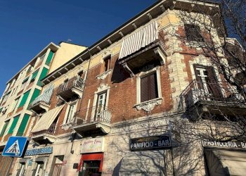 Facciata - Bilocale corso Vercelli, 148, Torino (zona Barriera Milano) - foto 1