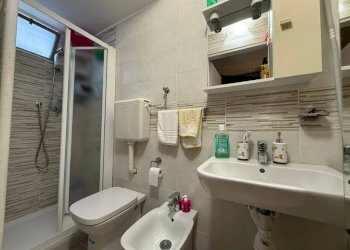 Bagno - Bilocale corso Vercelli, 148, Torino (zona Barriera Milano) - foto 5