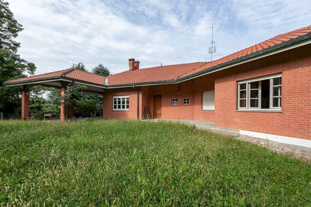Giardino - Villa strada del Vesio, 4, Castiglione Torinese - foto 3