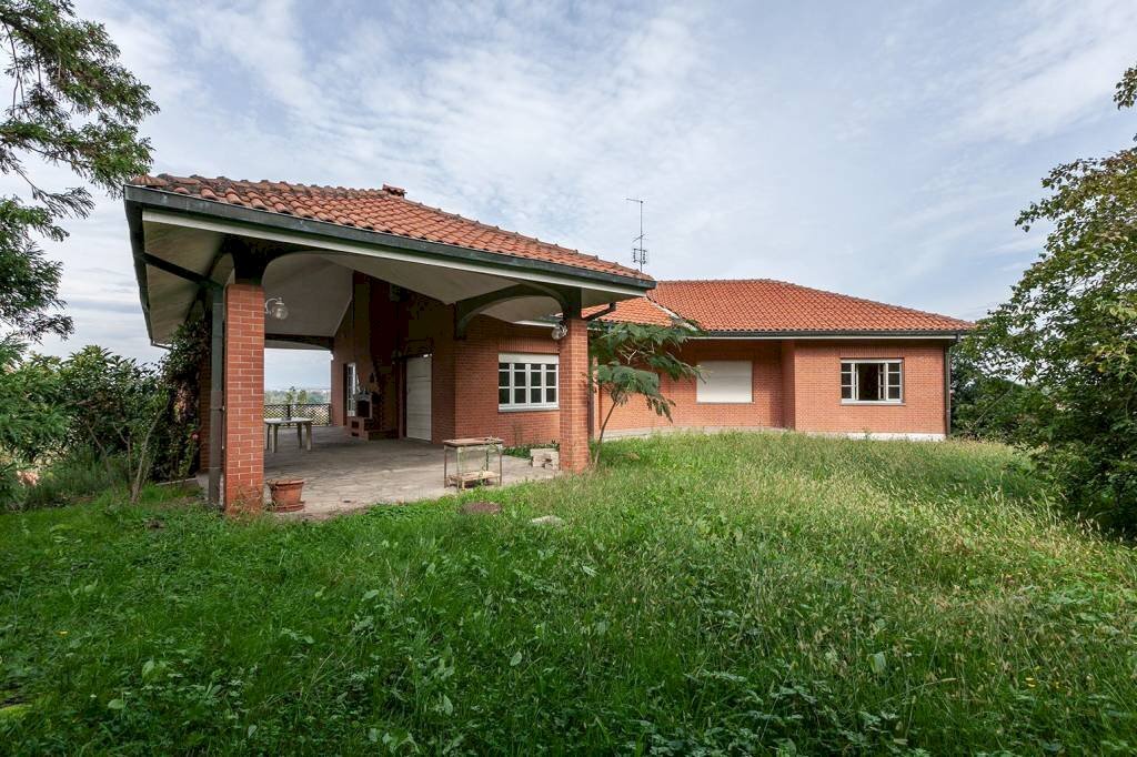 Giardino - Villa strada del Vesio, 4, Castiglione Torinese - foto 1