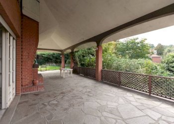 Veranda - Villa strada del Vesio, 4, Castiglione Torinese - photo 13
